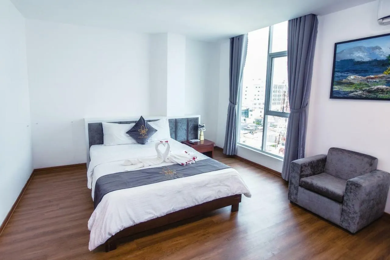 Tarasa Hotel Da Nang